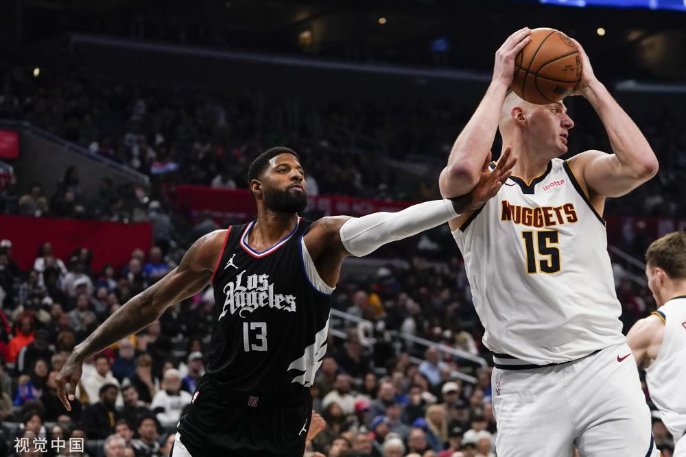 现更让球迷 现更让球迷