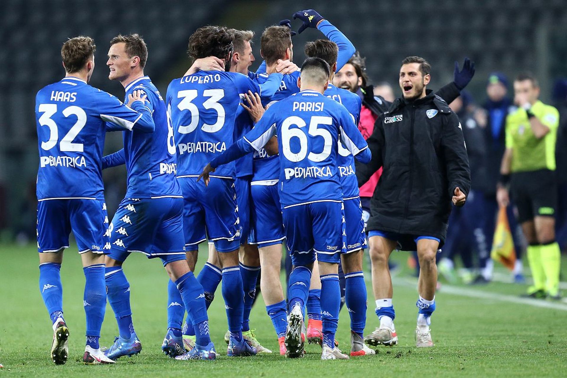 也让球队内 也让球队内