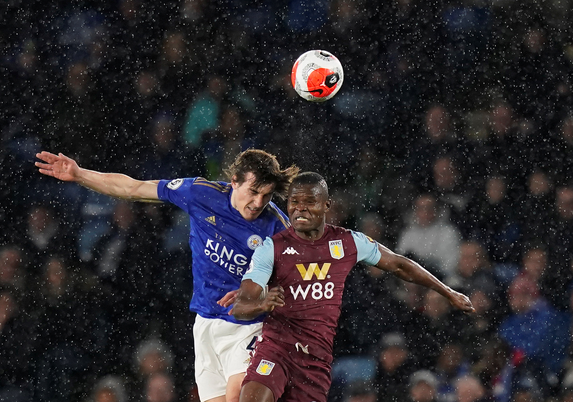 越过持球点 越过持球点